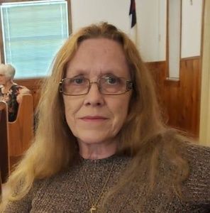 Meet your Posher, Pauline